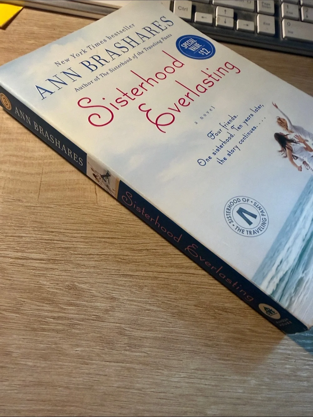 Sisterhood Everlasting by -Ann Brashares